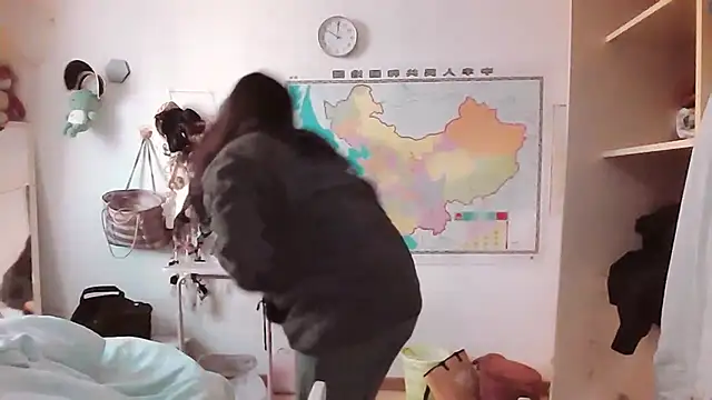 Cherie-xinxin01 online show from December 2, 5:59 am
