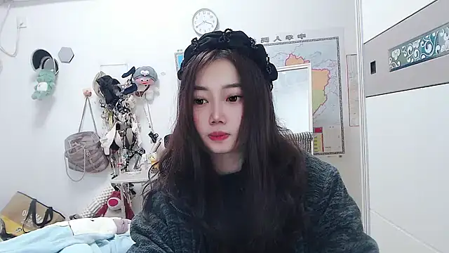 Cherie-xinxin01 online show from December 7, 12:19 am