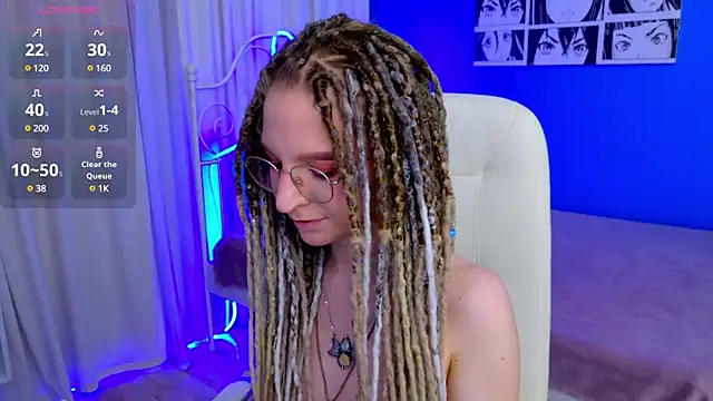 VioletShine online show from March 5, 3:40 pm