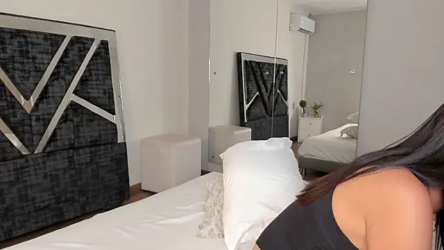 Jonness Isa  online show from November 8, 12:49 pm