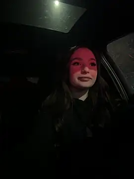 VixenAmour online show from March 8, 2:12 am