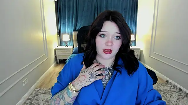 MoonLghte online show from February 21, 7:43 pm