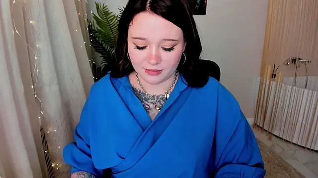 MoonLghte online show from March 12, 10:39 pm