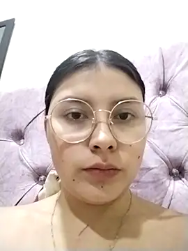 Snapshot of Noellesable chatting on October 25, 8:58 pm Noellesable online show from October 25, 8:58 pm