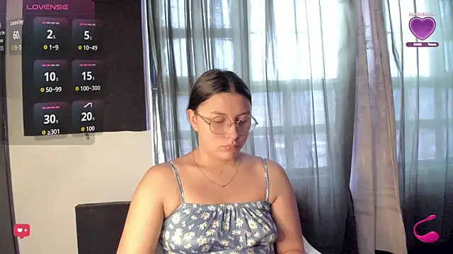Snapshot of Noellesable chatting on October 27, 5:06 pm Noellesable online show from October 27, 5:06 pm