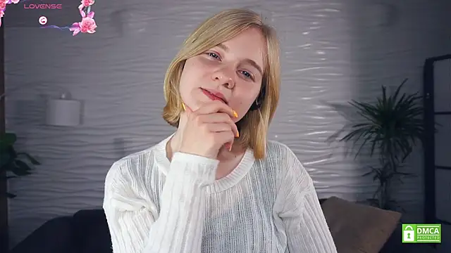 OdelinaFicken online show from October 22, 7:08 am