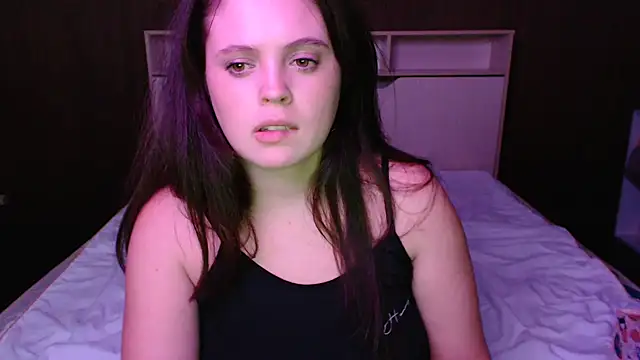 Snapshot of Karry-SEX chatting on December 21, 4:25 pm Karry-SEX online show from December 21, 4:25 pm