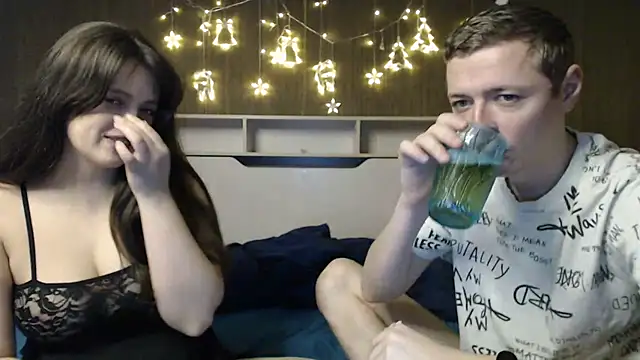 Snapshot of Karry-SEX chatting on March 9, 9:13 am Karry-SEX online show from March 9, 9:13 am