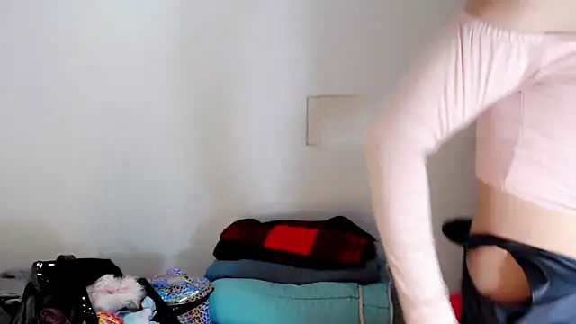 Oxana-Novikov online show from October 13, 9:59 pm