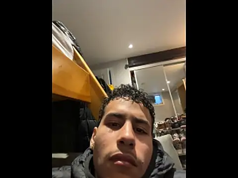 johnycash21 online show from March 2, 10:05 pm