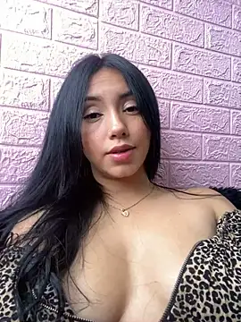 sweet kitty0110 online show from March 11, 2:40 pm