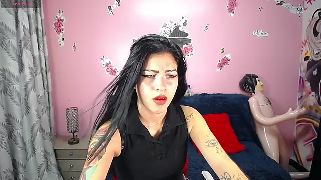 Snapshot of Kate_Laurence_ chatting on December 4, 3:59 am Kate Laurence online show from December 4, 3:59 am