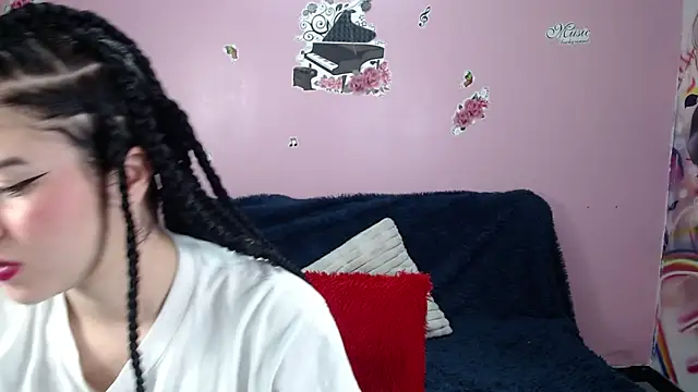 Snapshot of Kate_Laurence_ chatting on December 24, 3:16 am Kate Laurence online show from December 24, 3:16 am