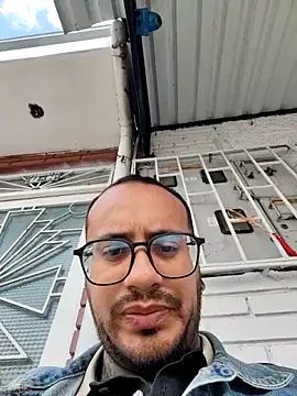 Nicky smith   online show from November 14, 5:55 pm