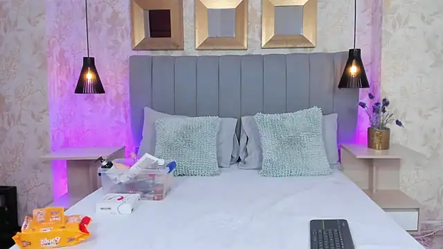 MeganCruzGB online show from February 25, 7:47 pm