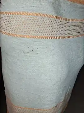 Snapshot of Aaliyalove1 chatting on March 20, 2:21 pm Aaliyalove1 online show from March 20, 2:21 pm