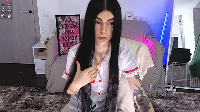 Tiffany lab online show from November 13, 9:52 am