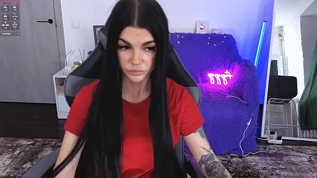 Tiffany lab online show from November 20, 1:00 pm