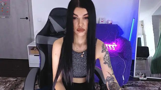 Tiffany lab online show from November 23, 10:59 am