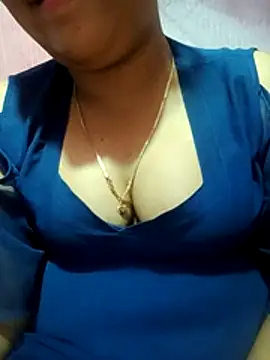 Super-Couple online show from March 10, 7:08 pm