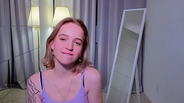 lolly pie online show from December 3, 8:28 pm