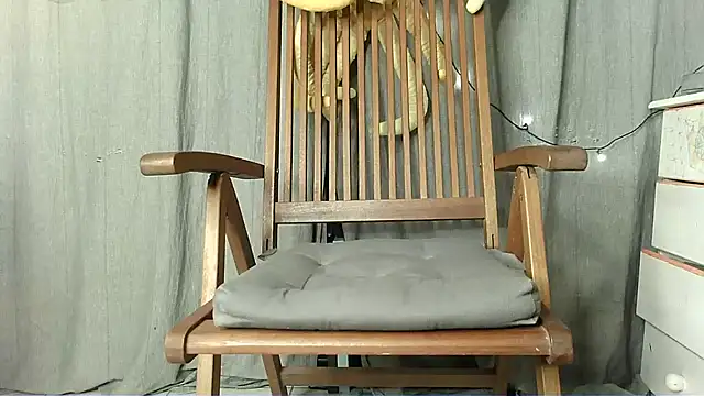 Skinnyshiny boy online show from January 15, 5:08 am