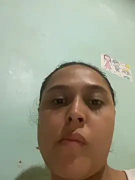 Snapshot of Sweet_xuee18 chatting on February 24, 9:46 pm Sweet xuee18 online show from February 24, 9:46 pm