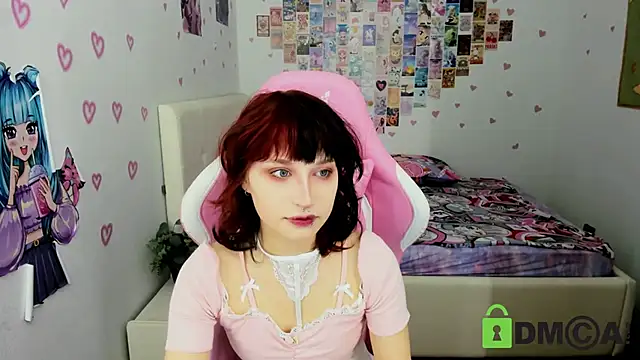 Snapshot of ElizaNik_ chatting on December 11, 9:55 pm ElizaNik  online show from December 11, 9:55 pm