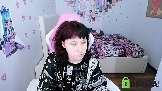 Snapshot of ElizaNik_ chatting on January 21, 9:36 pm ElizaNik  online show from January 21, 9:36 pm