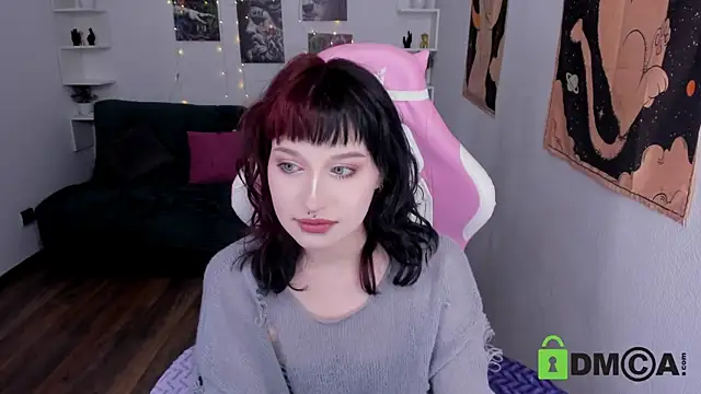 Snapshot of ElizaNik_ chatting on March 9, 12:42 am ElizaNik  online show from March 9, 12:42 am