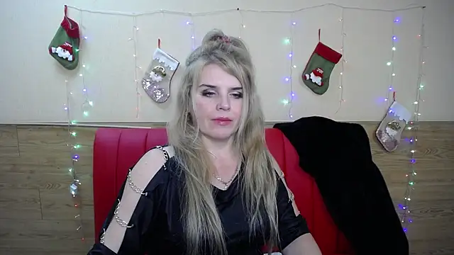 Snapshot of Julya_Barbi chatting on January 4, 3:07 am Julya Barbi online show from January 4, 3:07 am