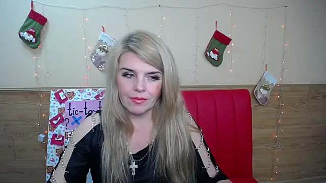 Snapshot of Julya_Barbi chatting on January 14, 6:07 pm Julya Barbi online show from January 14, 6:07 pm