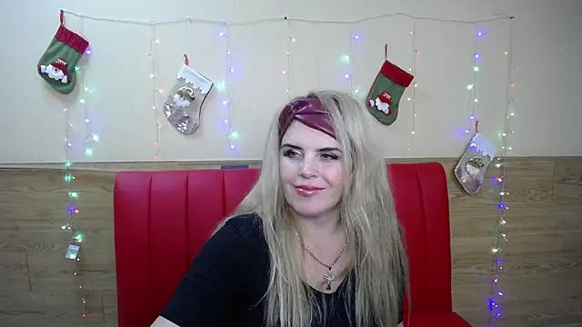 Snapshot of Julya_Barbi chatting on January 17, 3:23 am Julya Barbi online show from January 17, 3:23 am