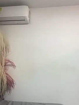 khloeblake online show from February 8, 11:34 pm