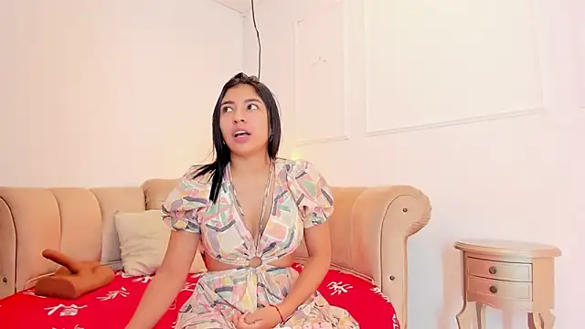 khloeblake online show from March 15, 4:24 am