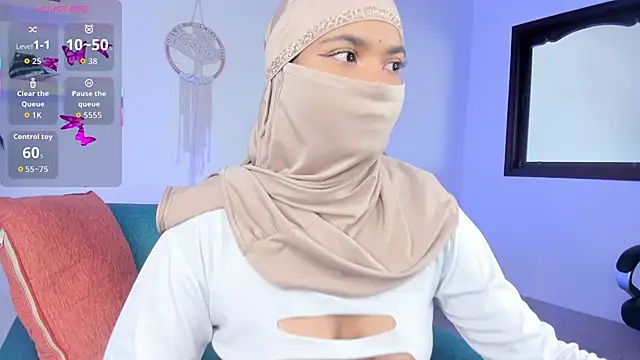 saray halam online show from October 2, 6:15 pm