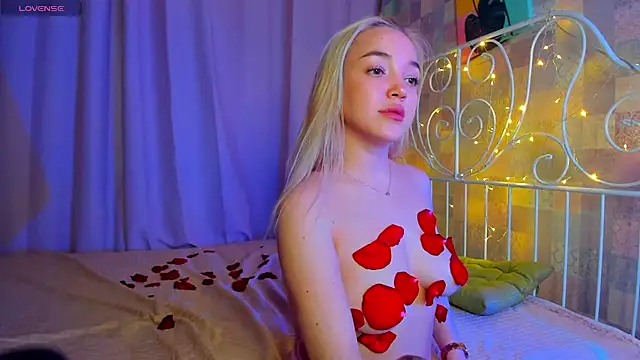 Christy Little online show from March 11, 7:04 am