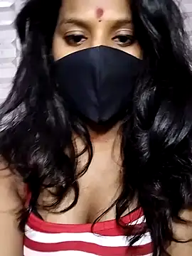 Shivani Tivari online show from December 31, 7:40 pm