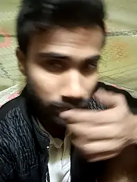 Skinny Bigass 23 online show from January 27, 6:31 pm