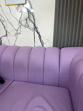 Snapshot of Aaliyah_Salma chatting on May 12, 7:11 pm Aaliyah Salma online show from May 12, 7:11 pm