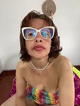 Goddess-Love- online show from February 5, 9:15 am