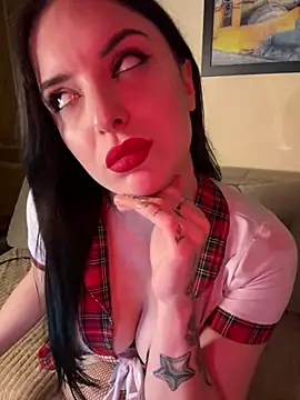 lunabarandi online show from December 17, 9:28 am