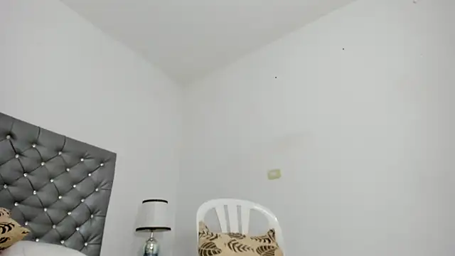 Amir mikelsen online show from February 8, 4:14 pm