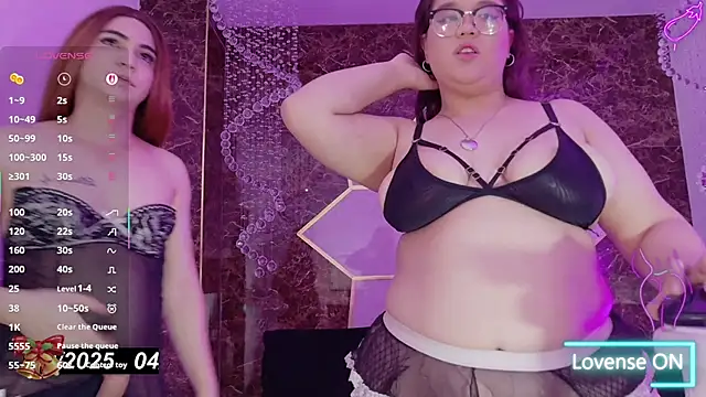 Snapshot of Kate_Dynasty chatting on December 4, 6:01 am Kate Dynasty online show from December 4, 6:01 am