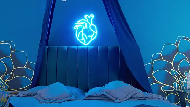 Lunamistyc online show from October 13, 7:58 pm