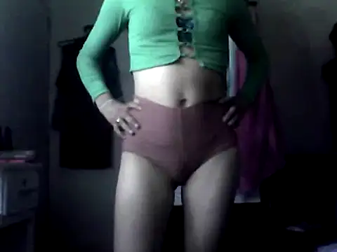 Snapshot of ariana_crazzy chatting on March 7, 1:31 am ariana crazzy online show from March 7, 1:31 am