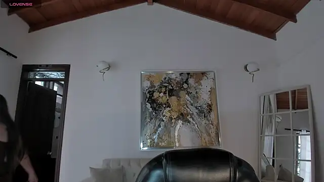 Snapshot of AlinaKravitz chatting on April 25, 7:44 pm AlinaKravitz online show from April 25, 7:44 pm