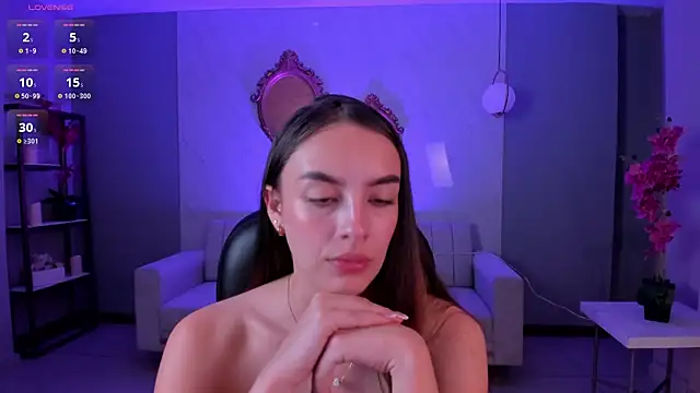 KaiaFerreira online show from February 19, 6:00 pm