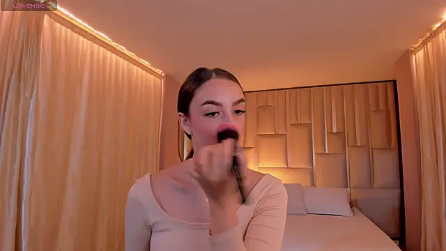 KaiaFerreira online show from February 13, 5:09 pm