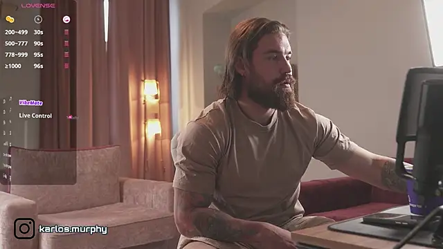 Snapshot of Karlos_Ripped_ chatting on September 23, 12:19 pm Karlos Ripped online show from September 23, 12:19 pm